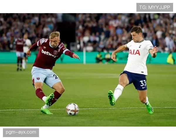 沃勒尔闪耀英超：本赛季最佳后卫助力球队持续提升表现