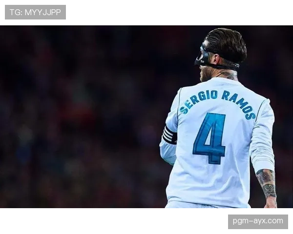 拉莫斯这生活和赛场判若两人，居然真有那么爱逛奢侈品店？